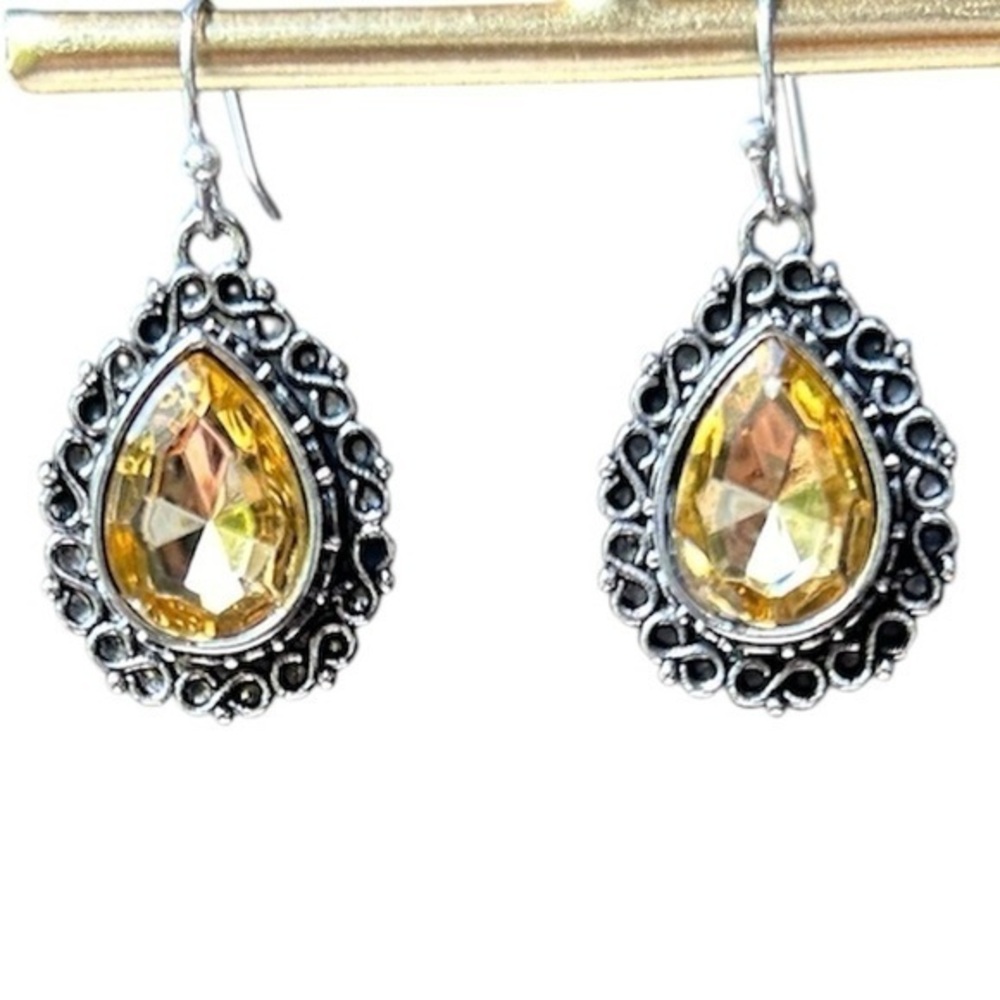 New Elegant Silver Water Drop Citrine Earrings